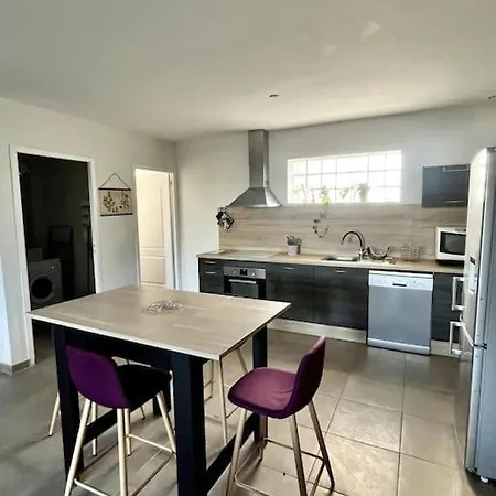 Maison Au Coeur Des Vignes Hébergement de vacances *